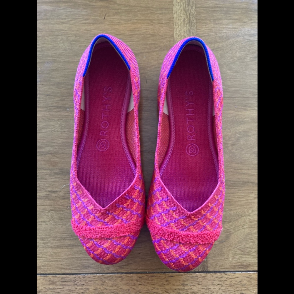 Rothy’s pomegranate grid round toe flats “ retired”